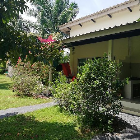 Aathid Garden Khao Lak 빌라 외부 사진