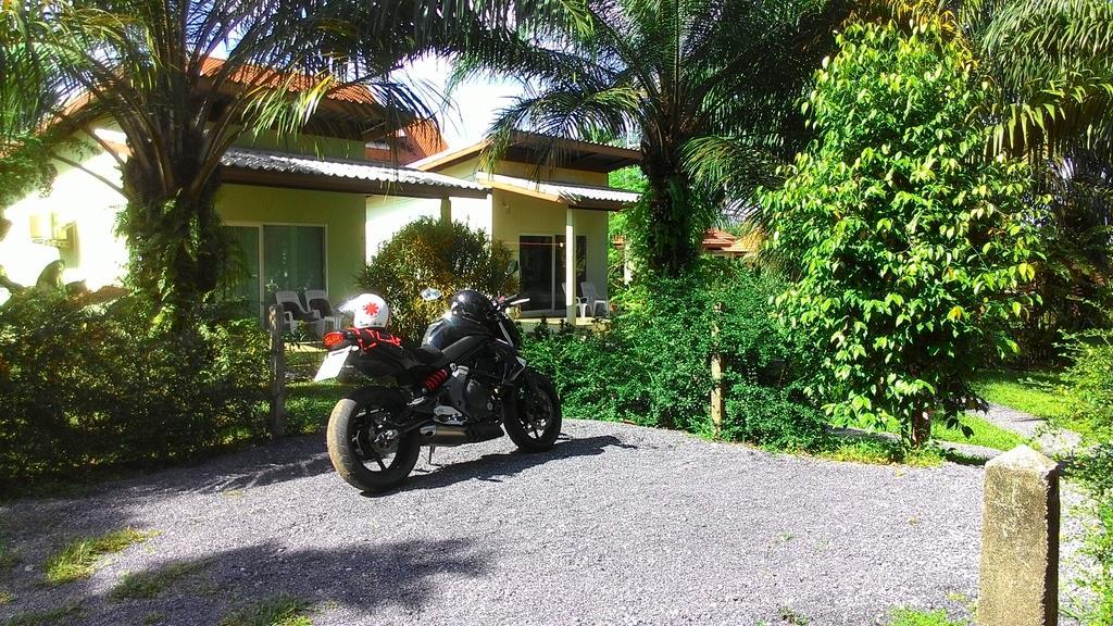 Aathid Garden Khao Lak 빌라 객실 사진
