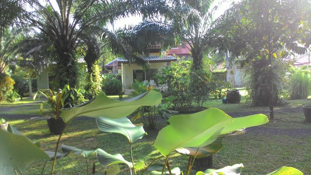 Aathid Garden Khao Lak 빌라 객실 사진